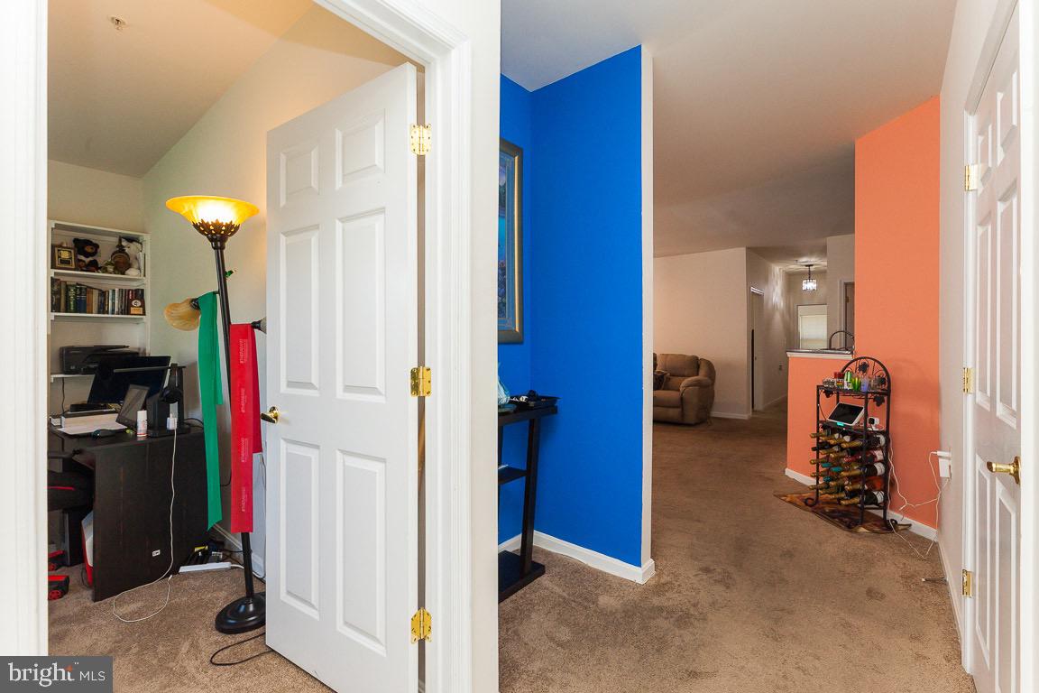 WINDSOR CROSSING - Residential