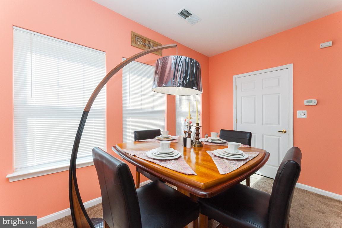 WINDSOR CROSSING - Residential