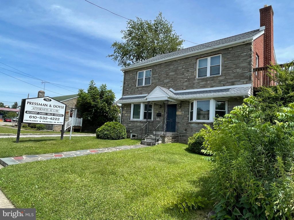 Photo of 712 E Macdade Boulevard, FOLSOM, PA 19033 (MLS # PADE2107220)