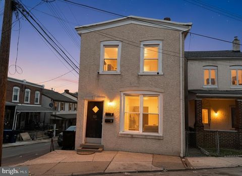 Photo of 731 E 4th Street, BRIDGEPORT, PA 19405 (MLS # PAMC2169284)