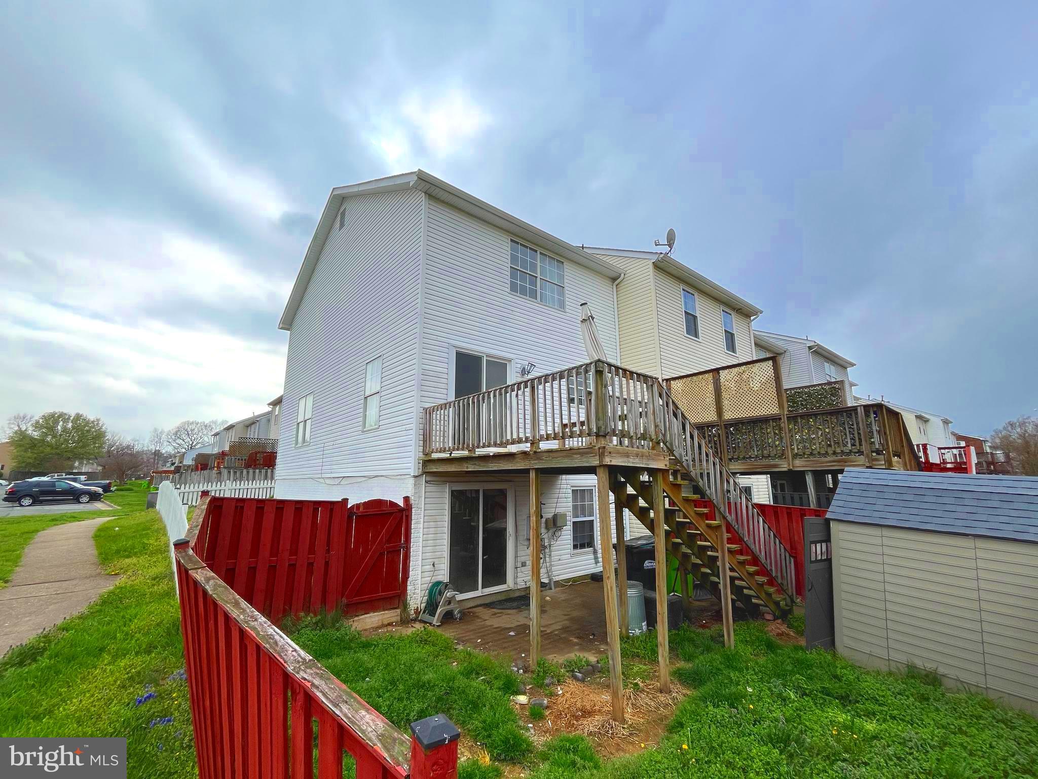 WILLIAMSTOWN - Residential