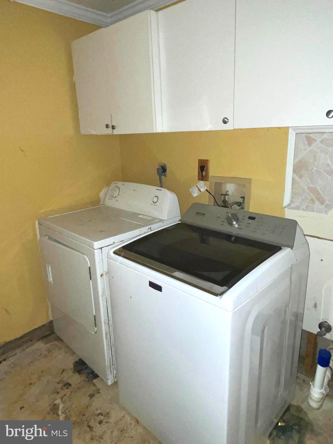 WILLIAMSTOWN - Residential