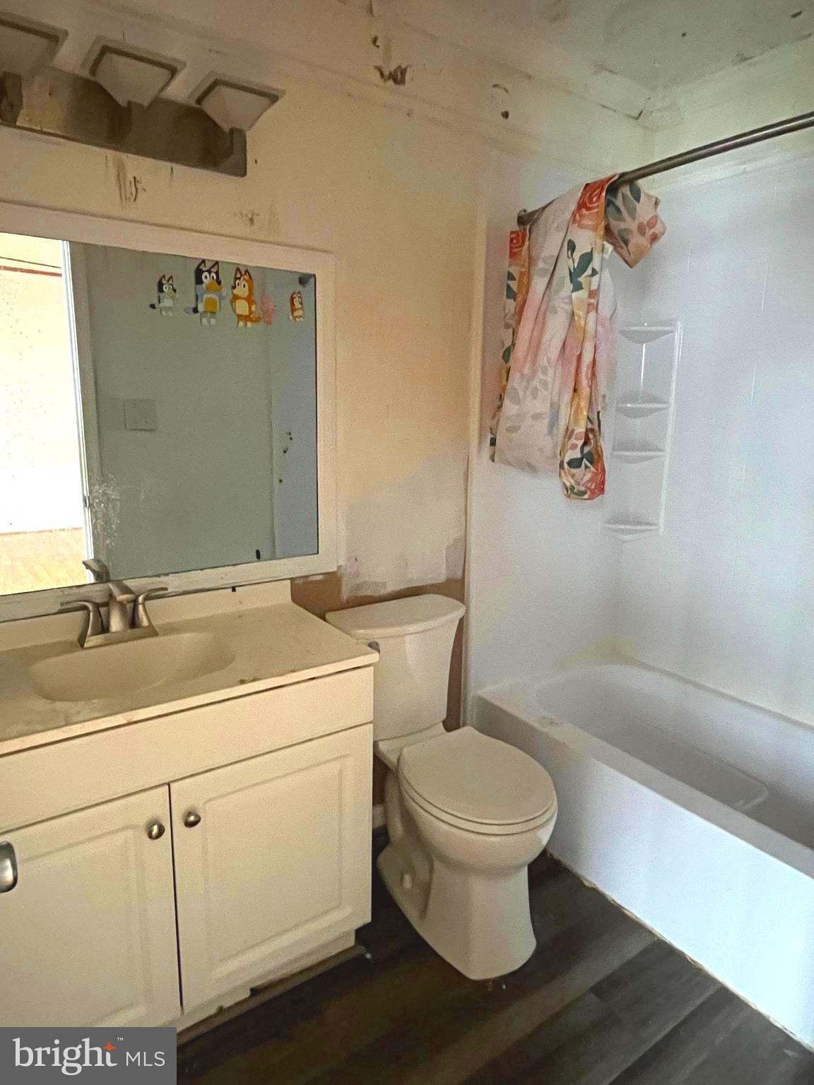 WILLIAMSTOWN - Residential