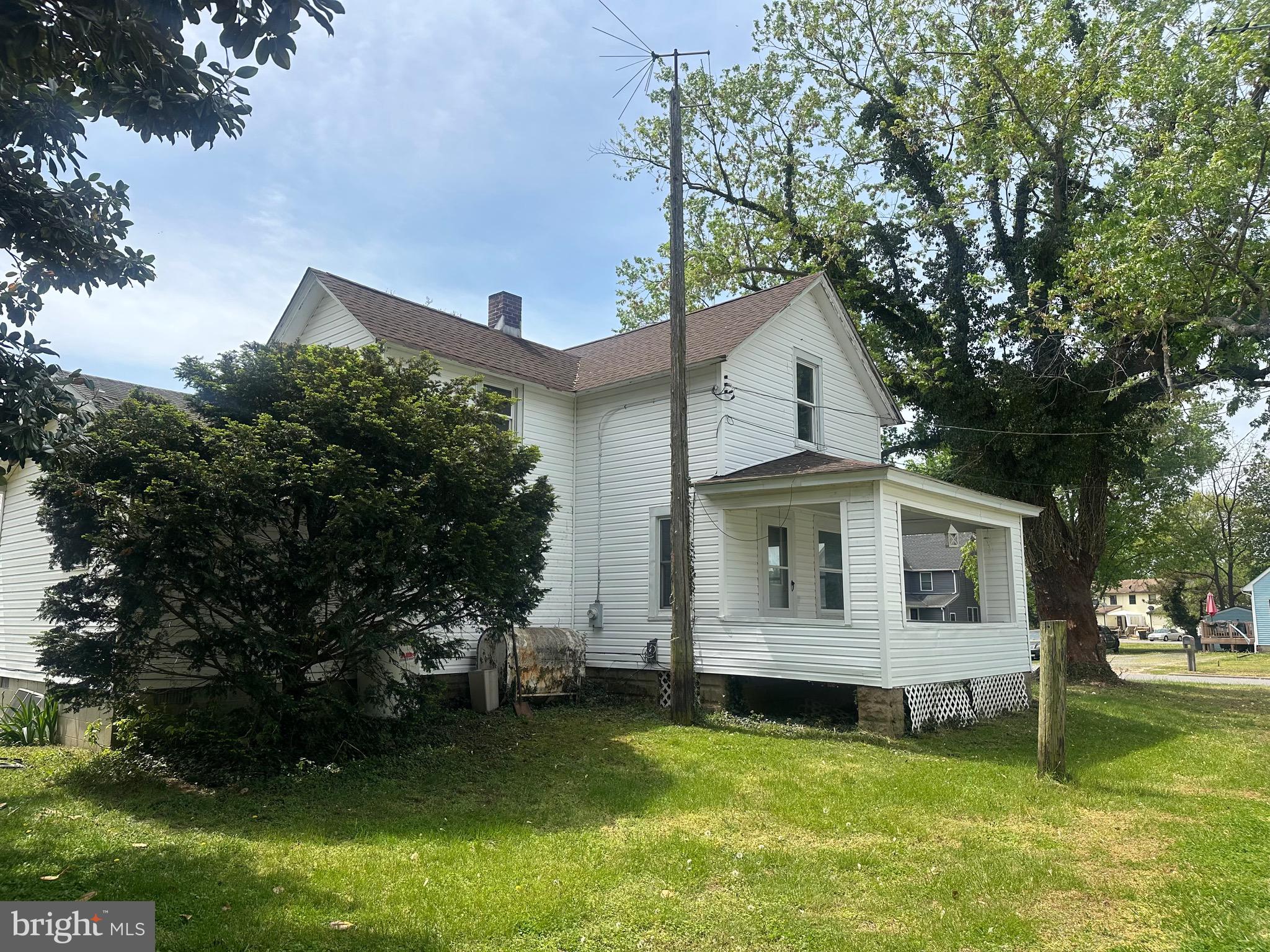 311 4TH STREET