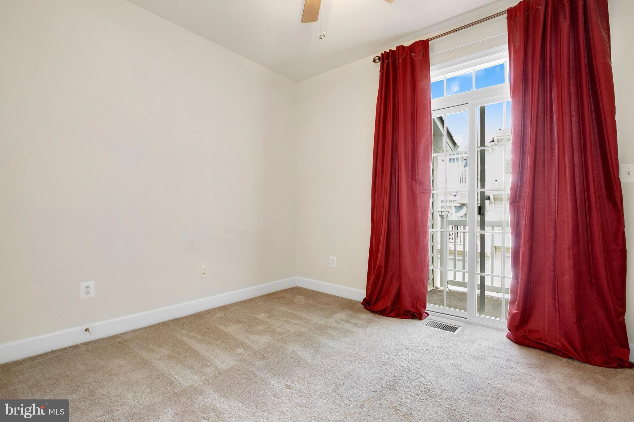 BUCKINGHAM STATION - Residential