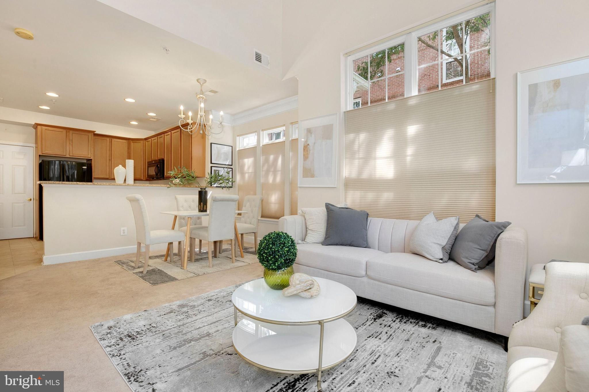 BUCKINGHAM STATION - Residential