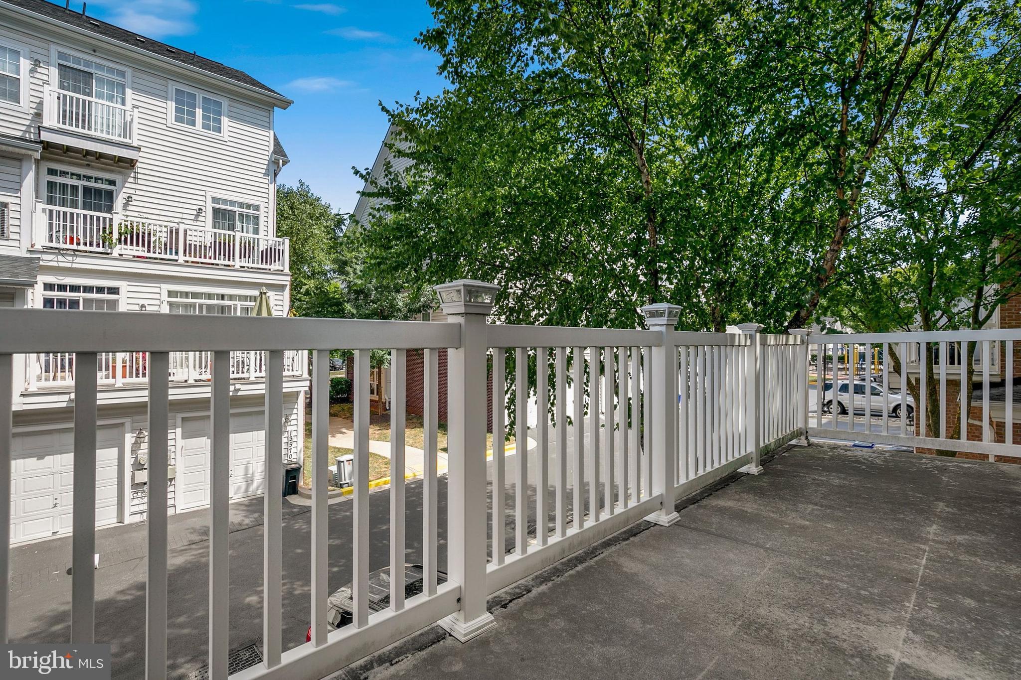 BUCKINGHAM STATION - Residential