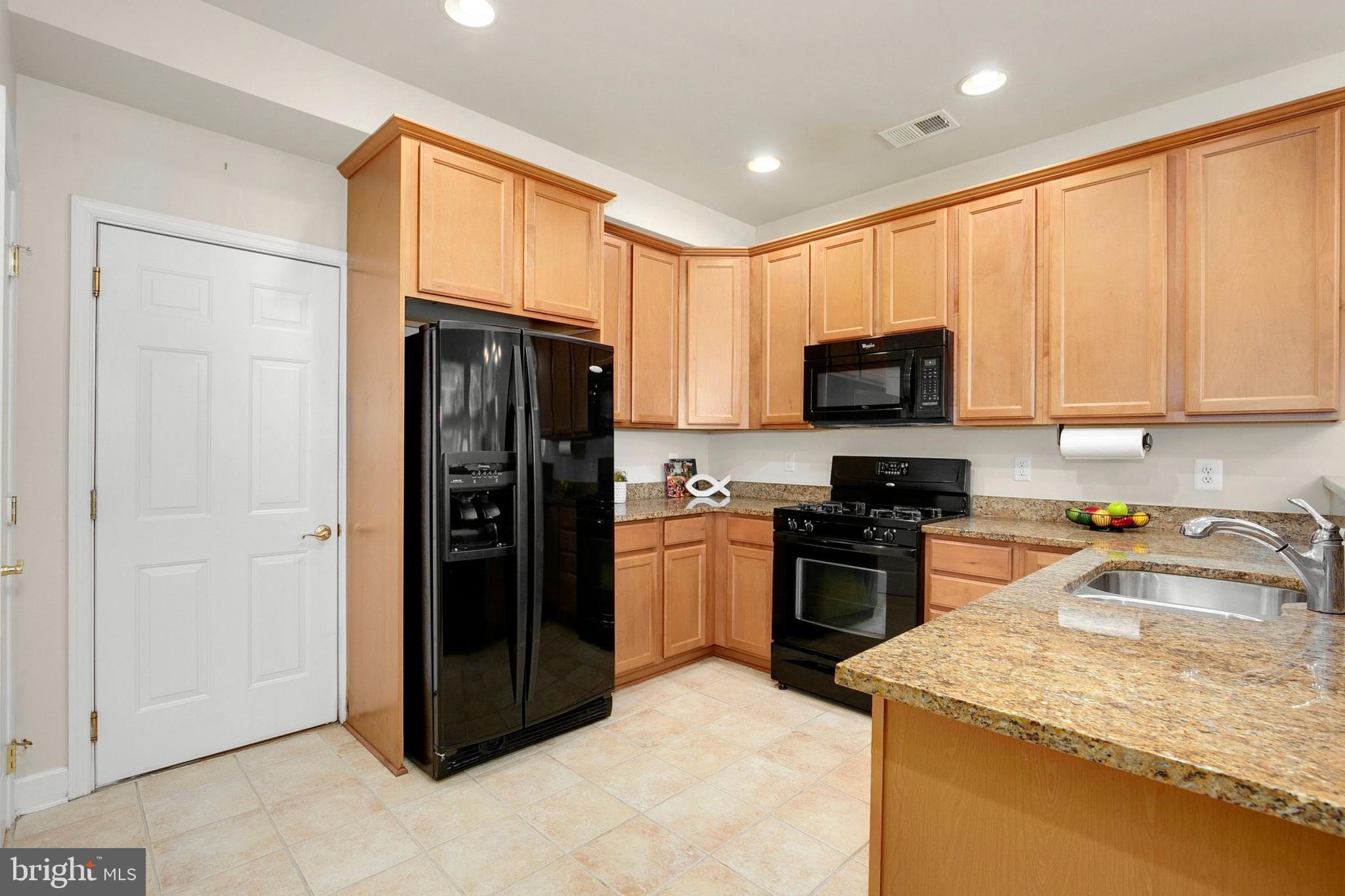 BUCKINGHAM STATION - Residential