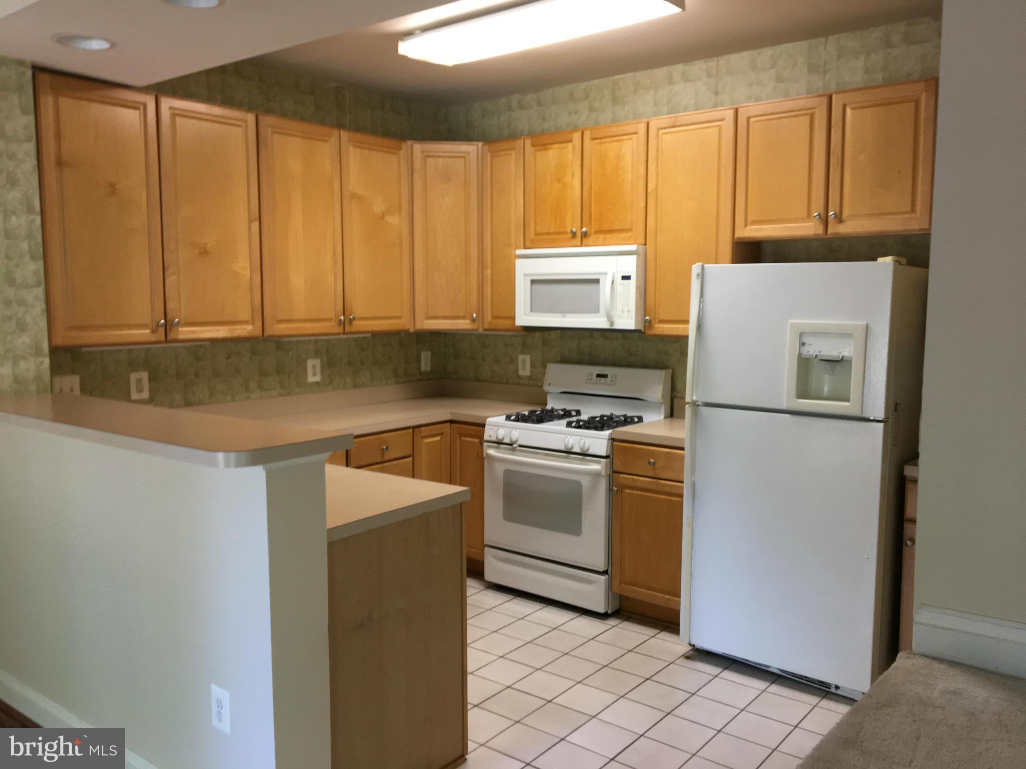 PINEY ORCHARD - Residential Lease