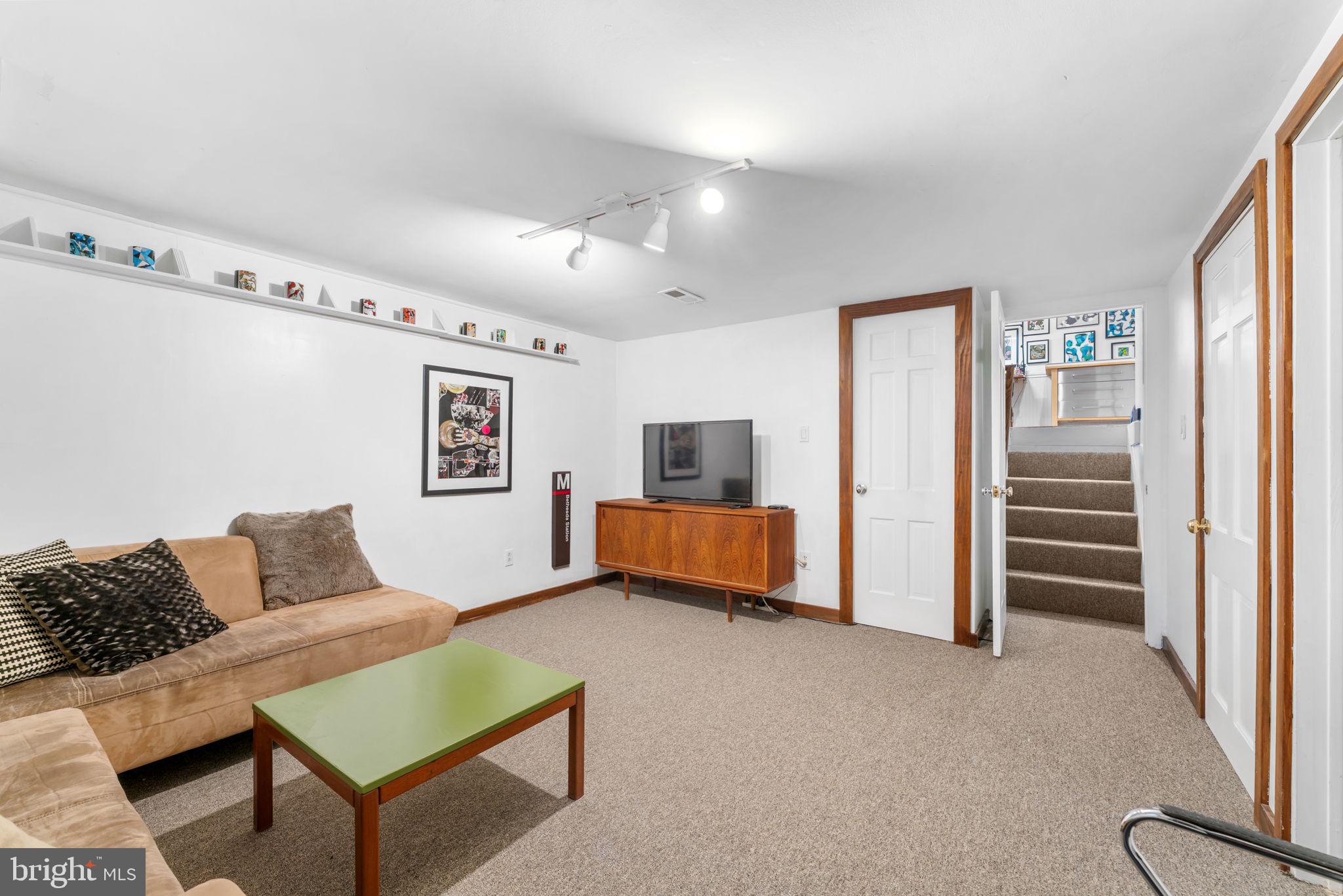 BRADMOOR - Residential