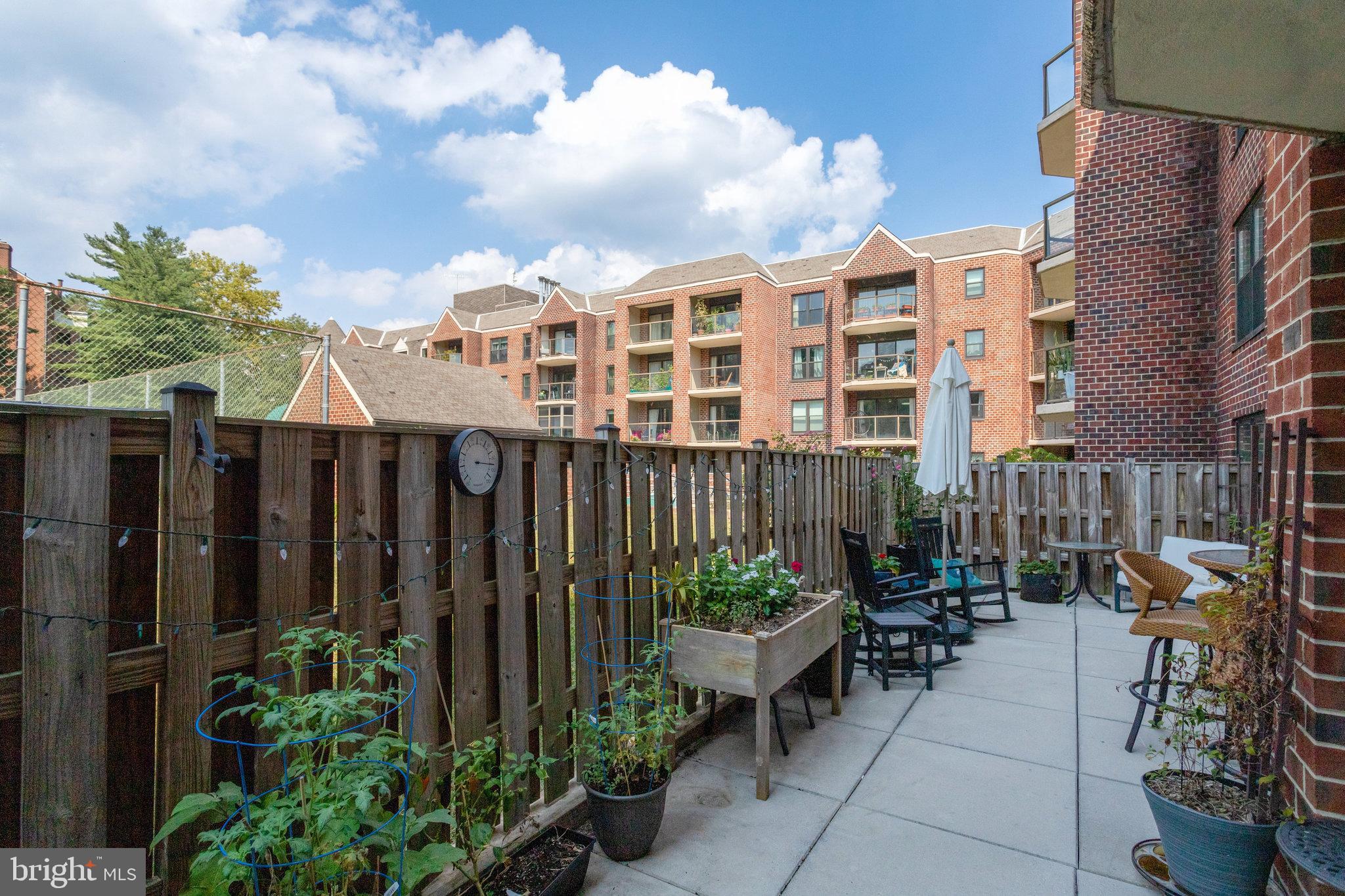 ASTORIA - Residential