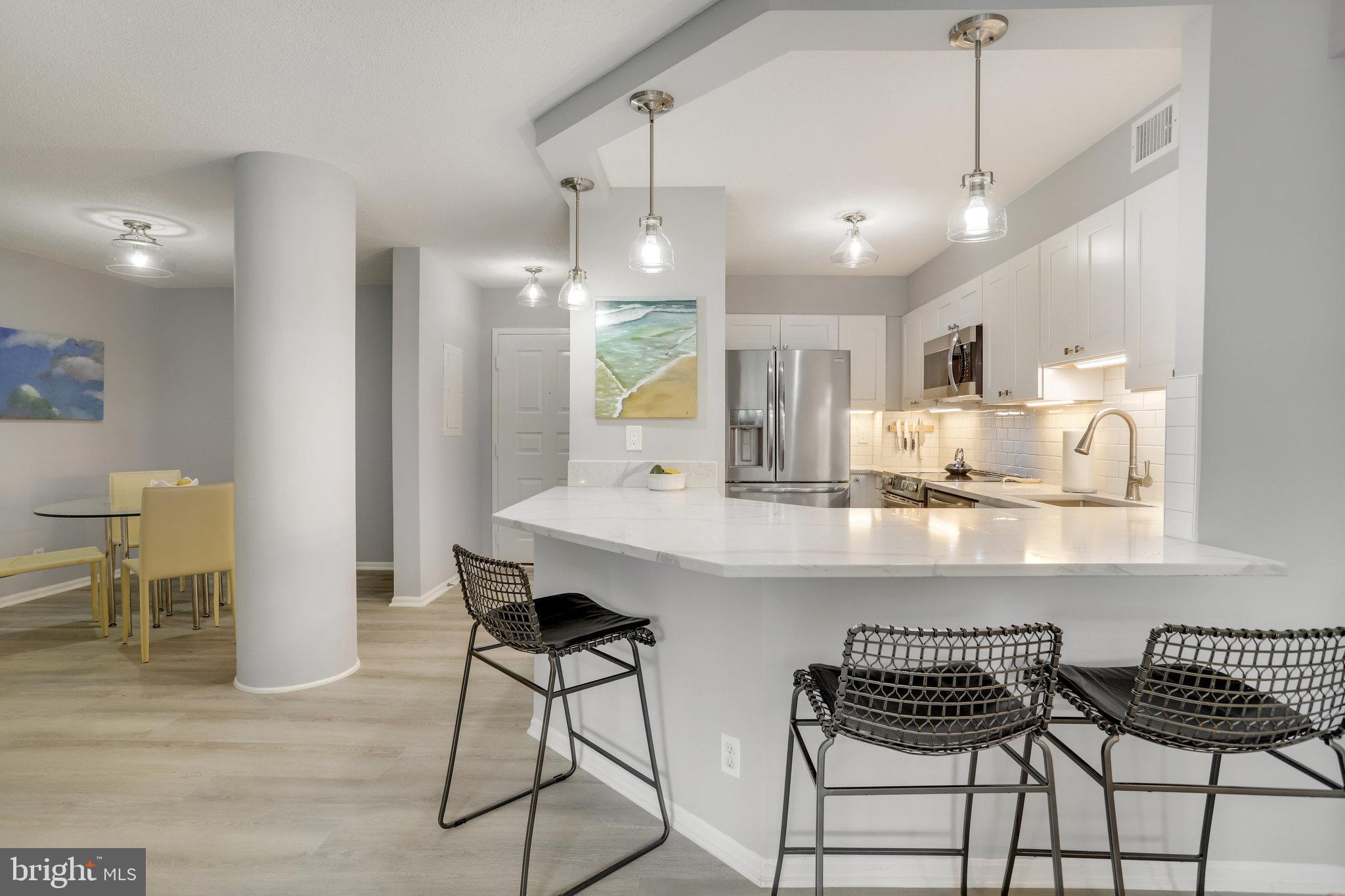 ASTORIA - Residential