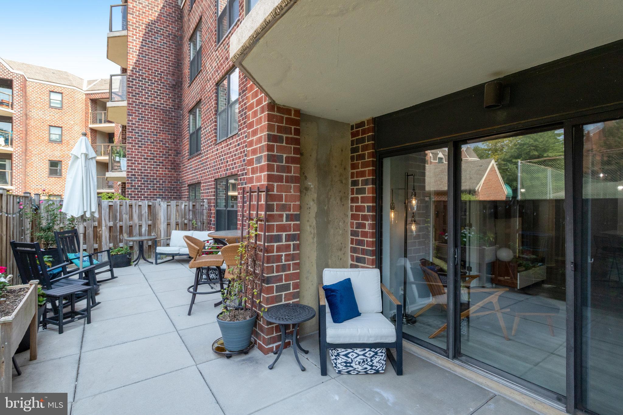 ASTORIA - Residential