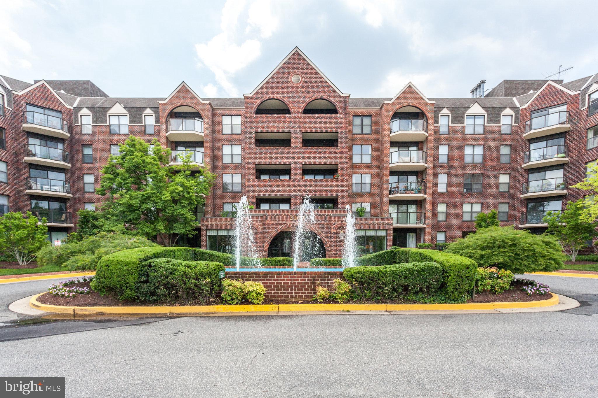 ASTORIA - Residential