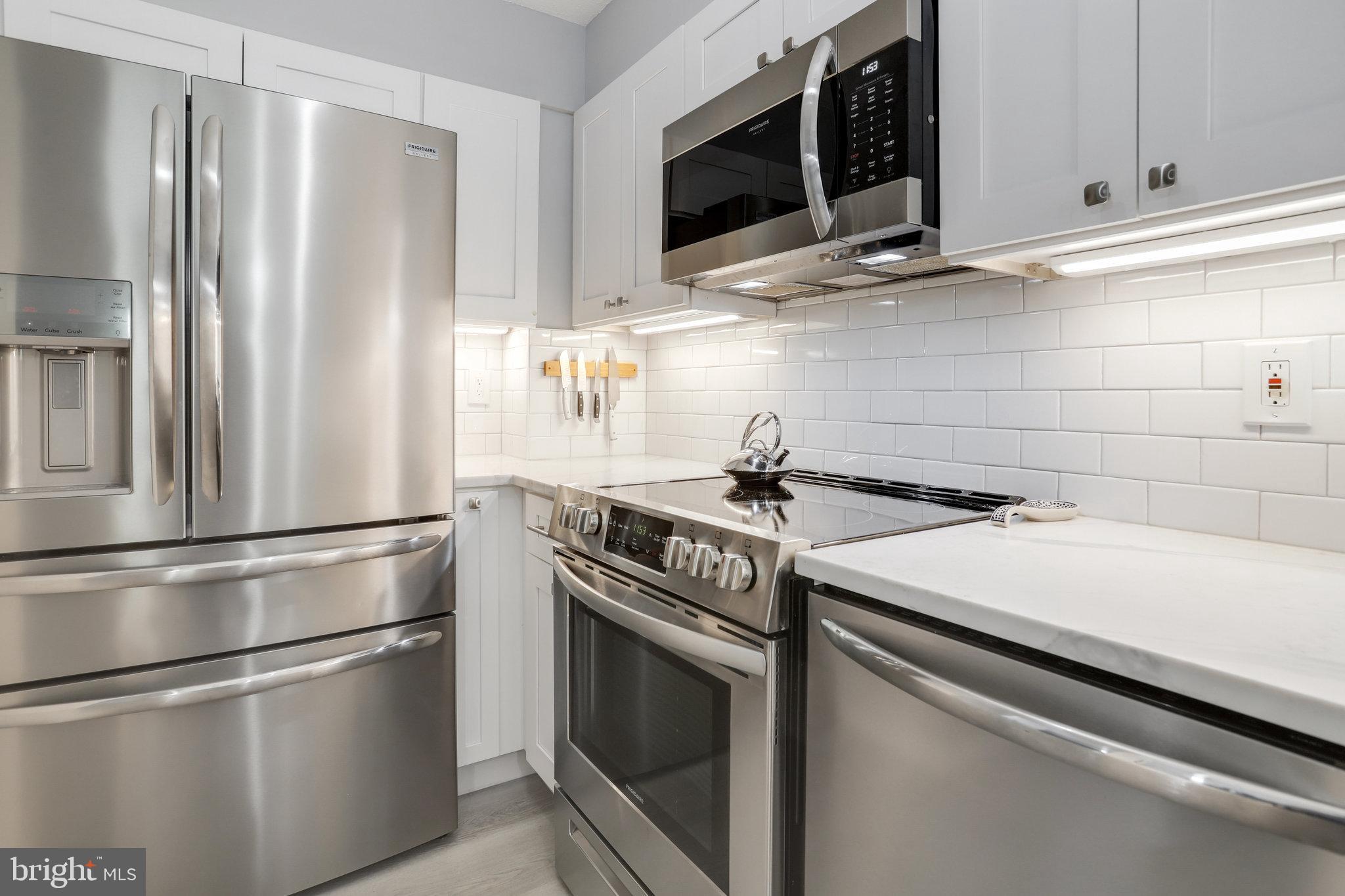 ASTORIA - Residential