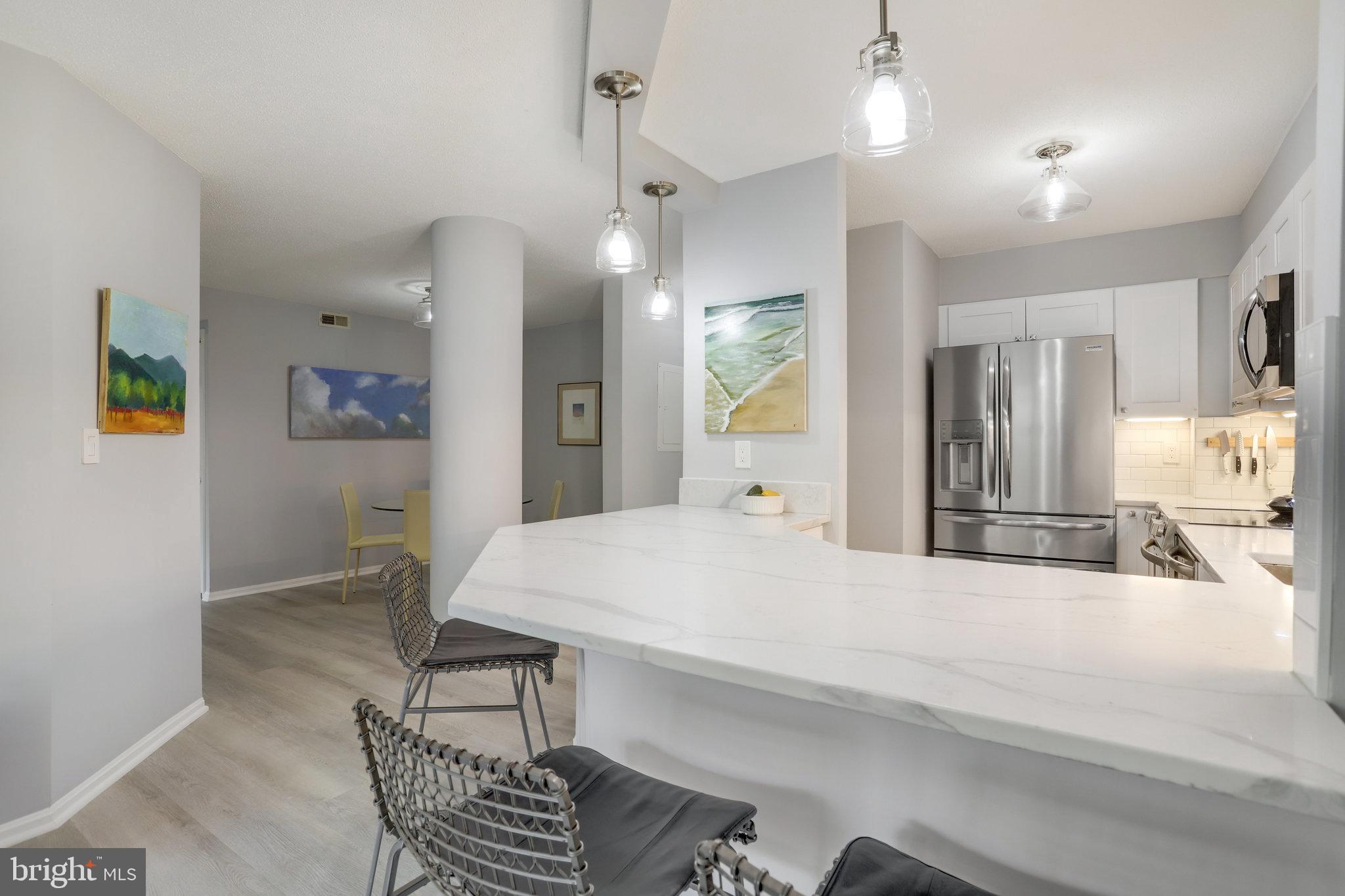 ASTORIA - Residential