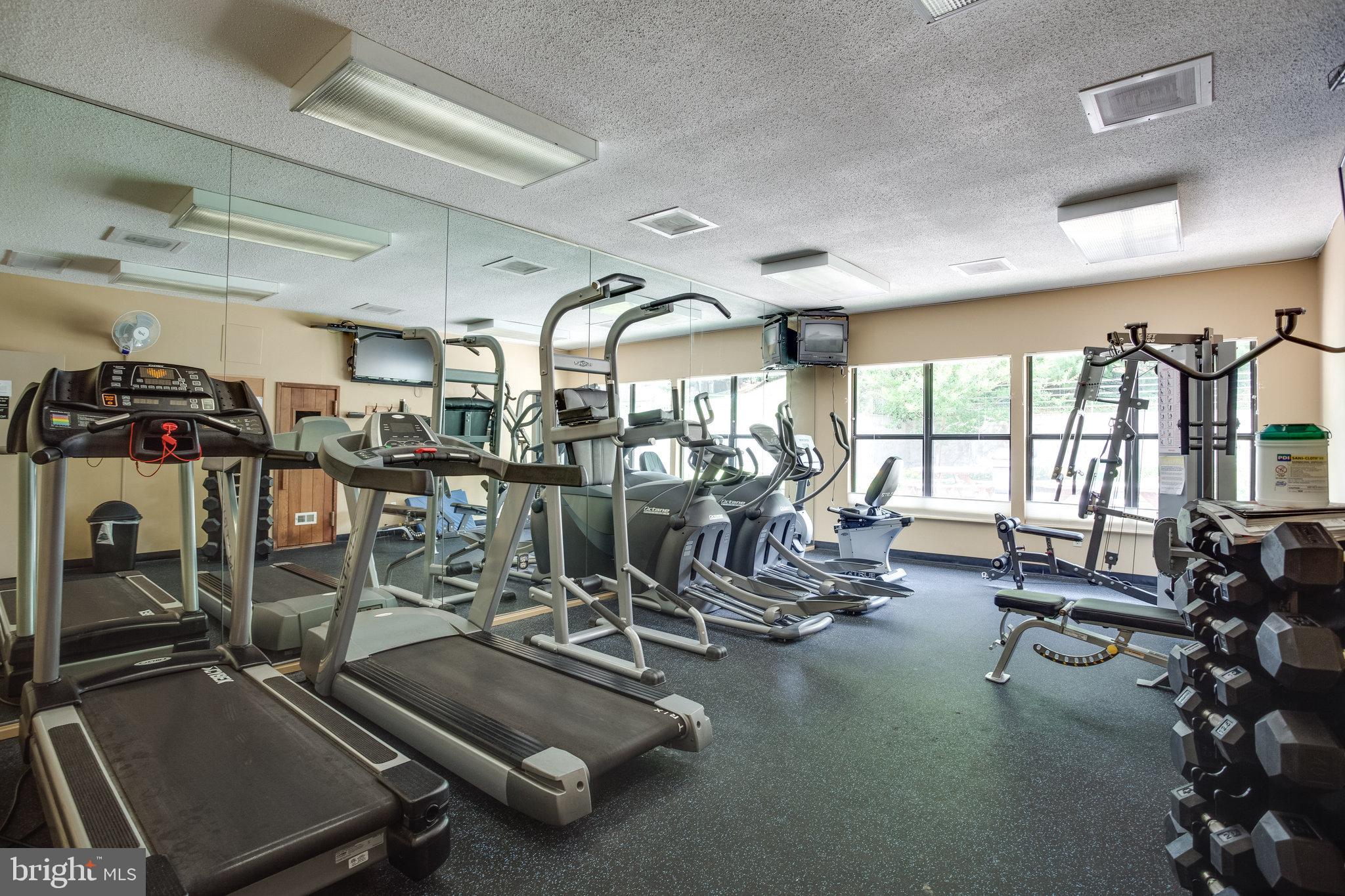 ASTORIA - Residential