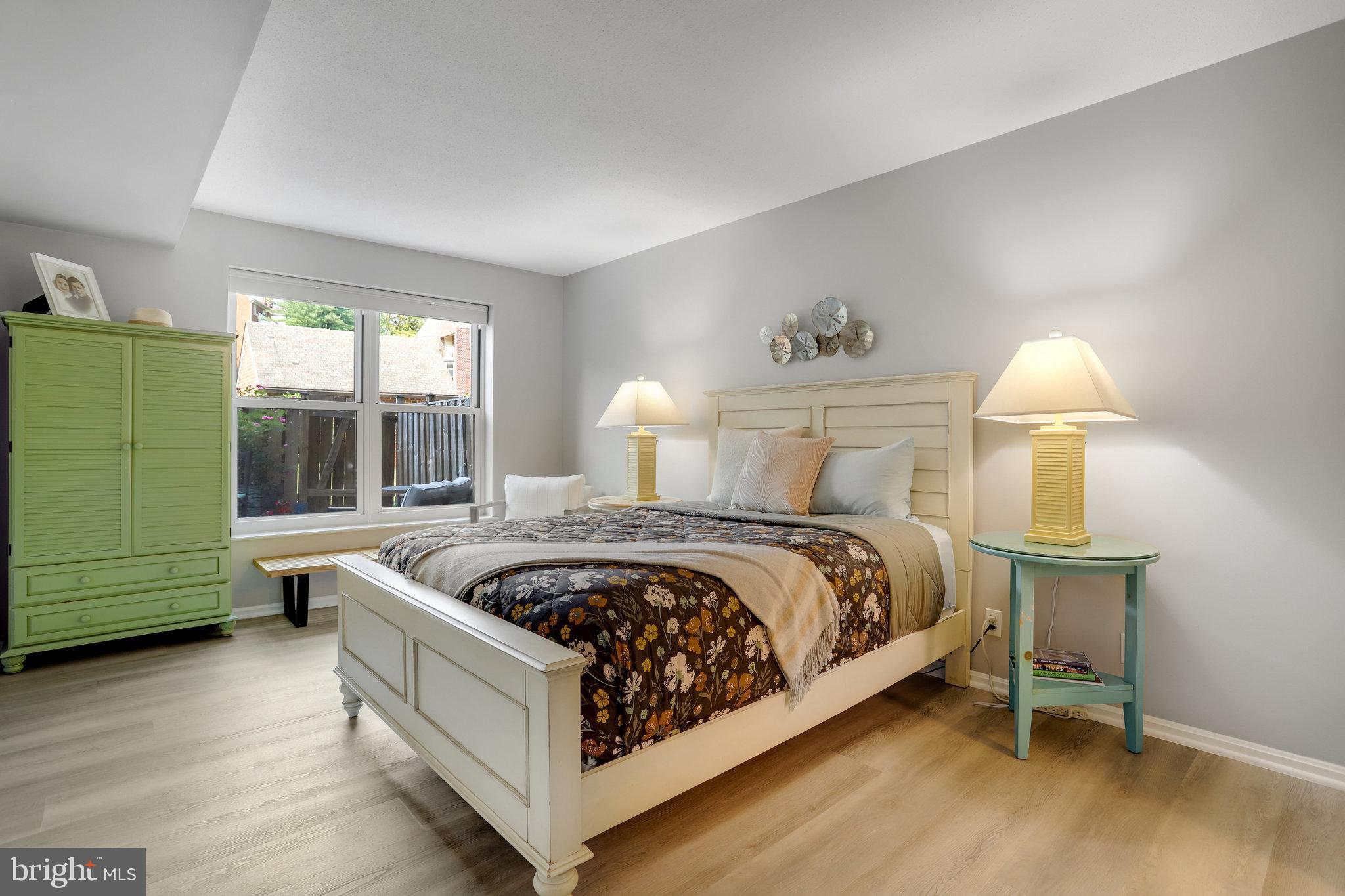 ASTORIA - Residential