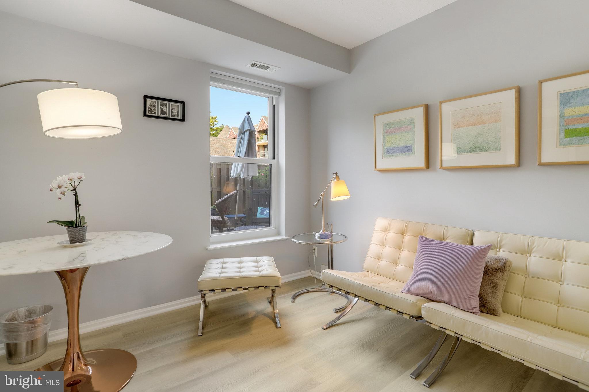 ASTORIA - Residential