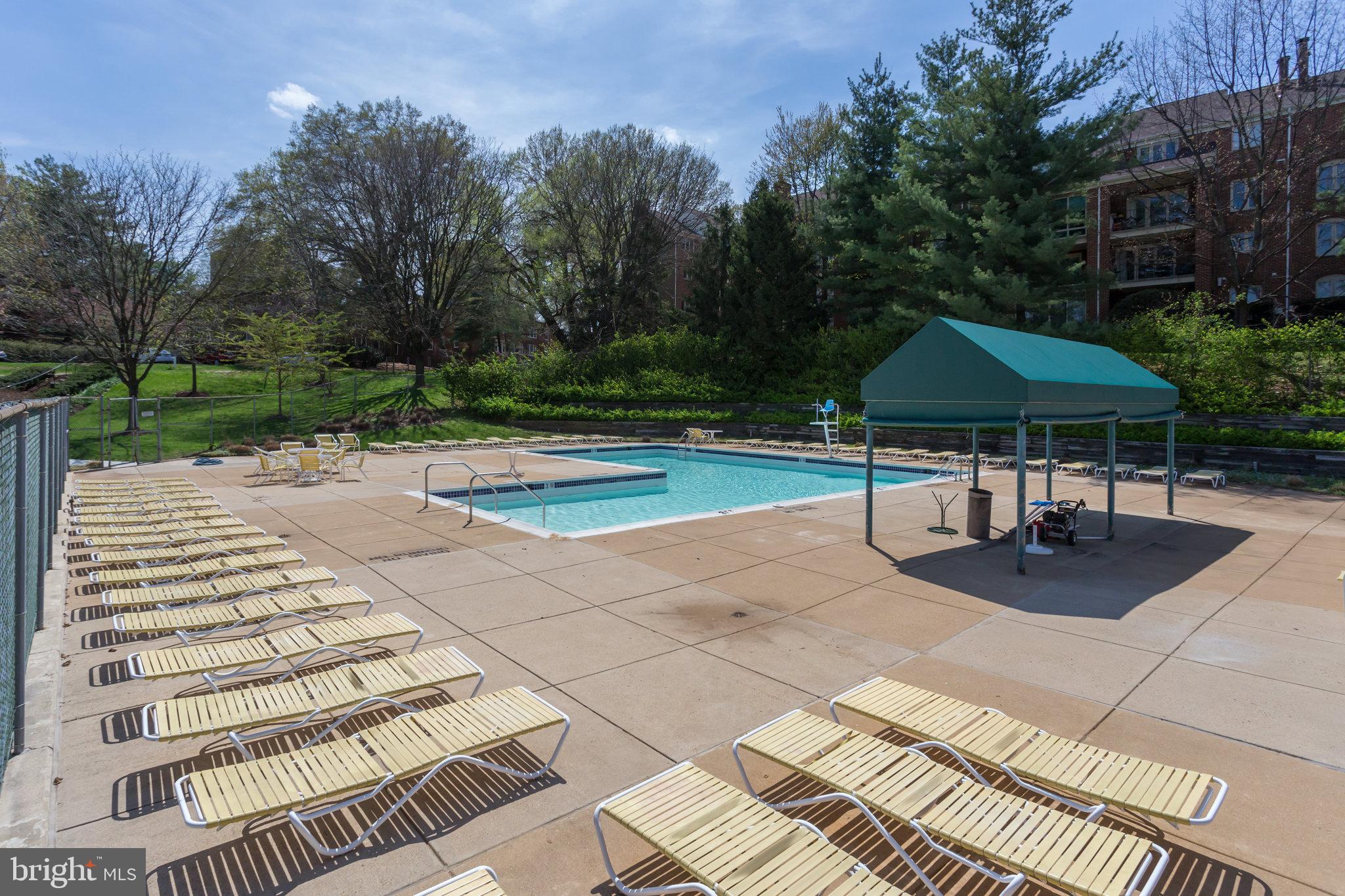 ASTORIA - Residential