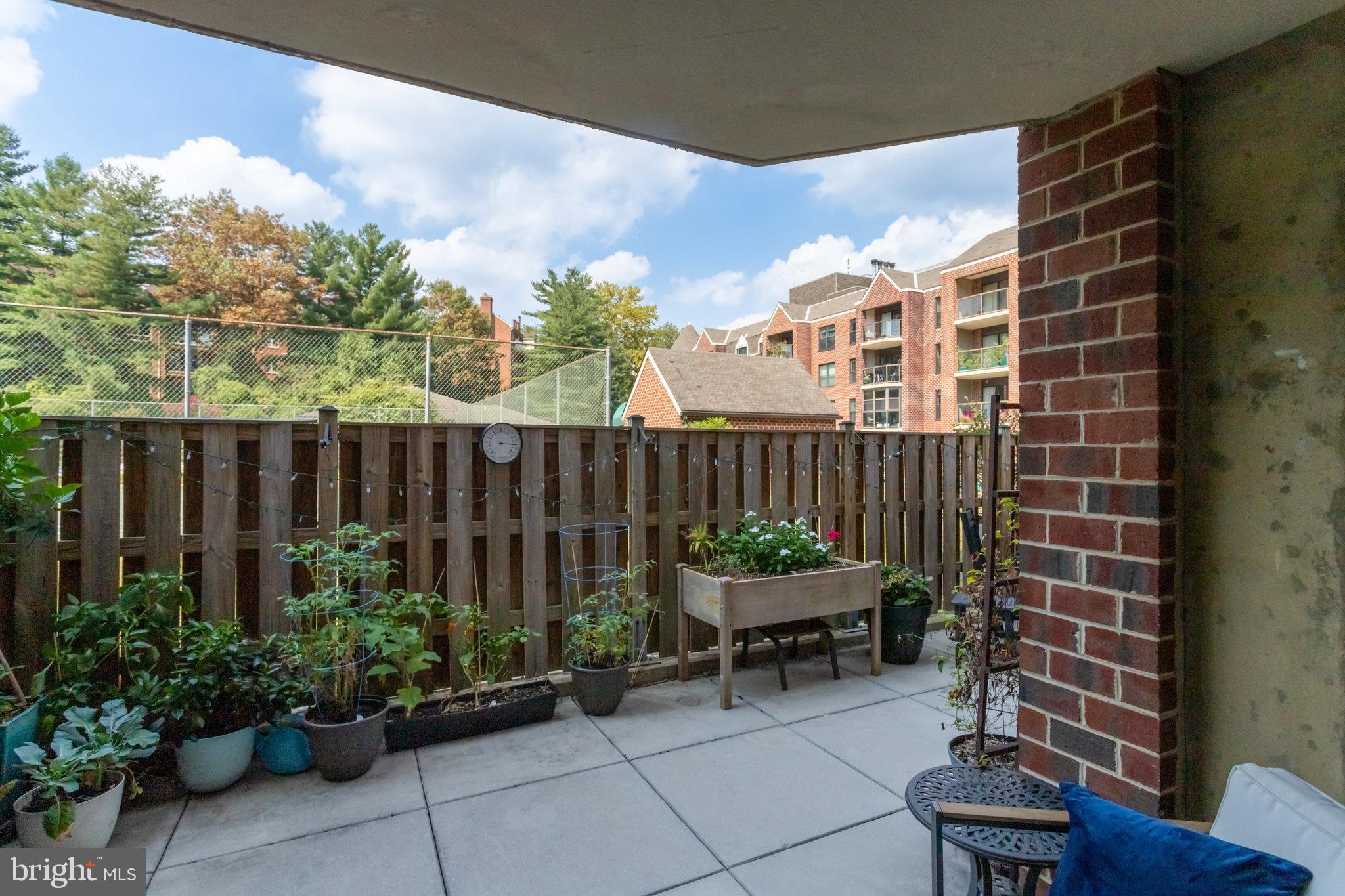 ASTORIA - Residential