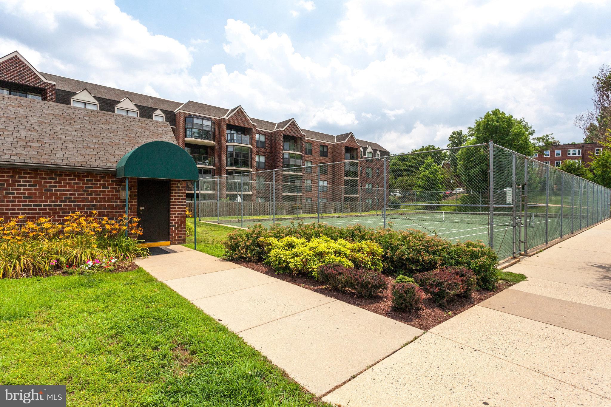 ASTORIA - Residential