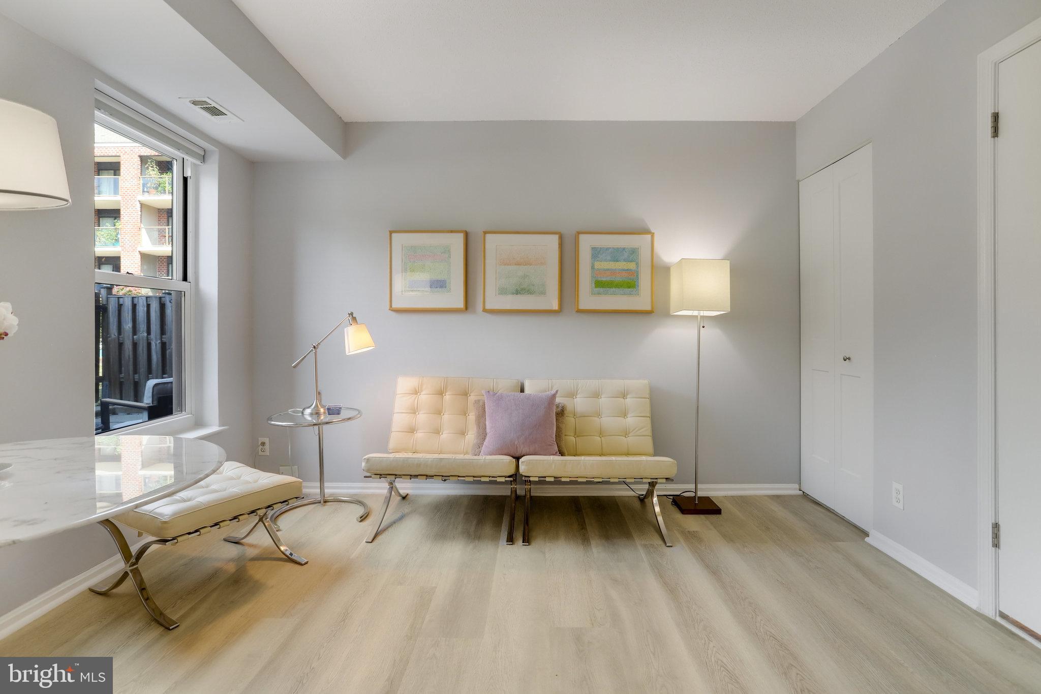 ASTORIA - Residential