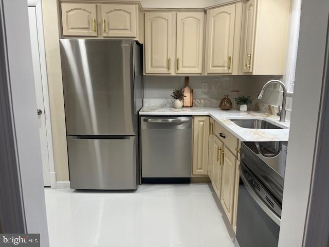 WINDSOR MILL - Residential