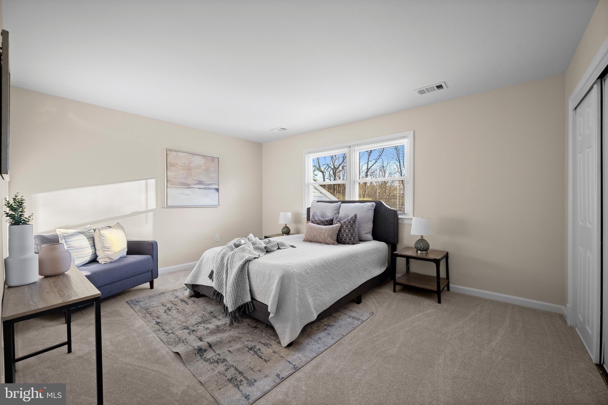 WINDSOR MILL - Residential