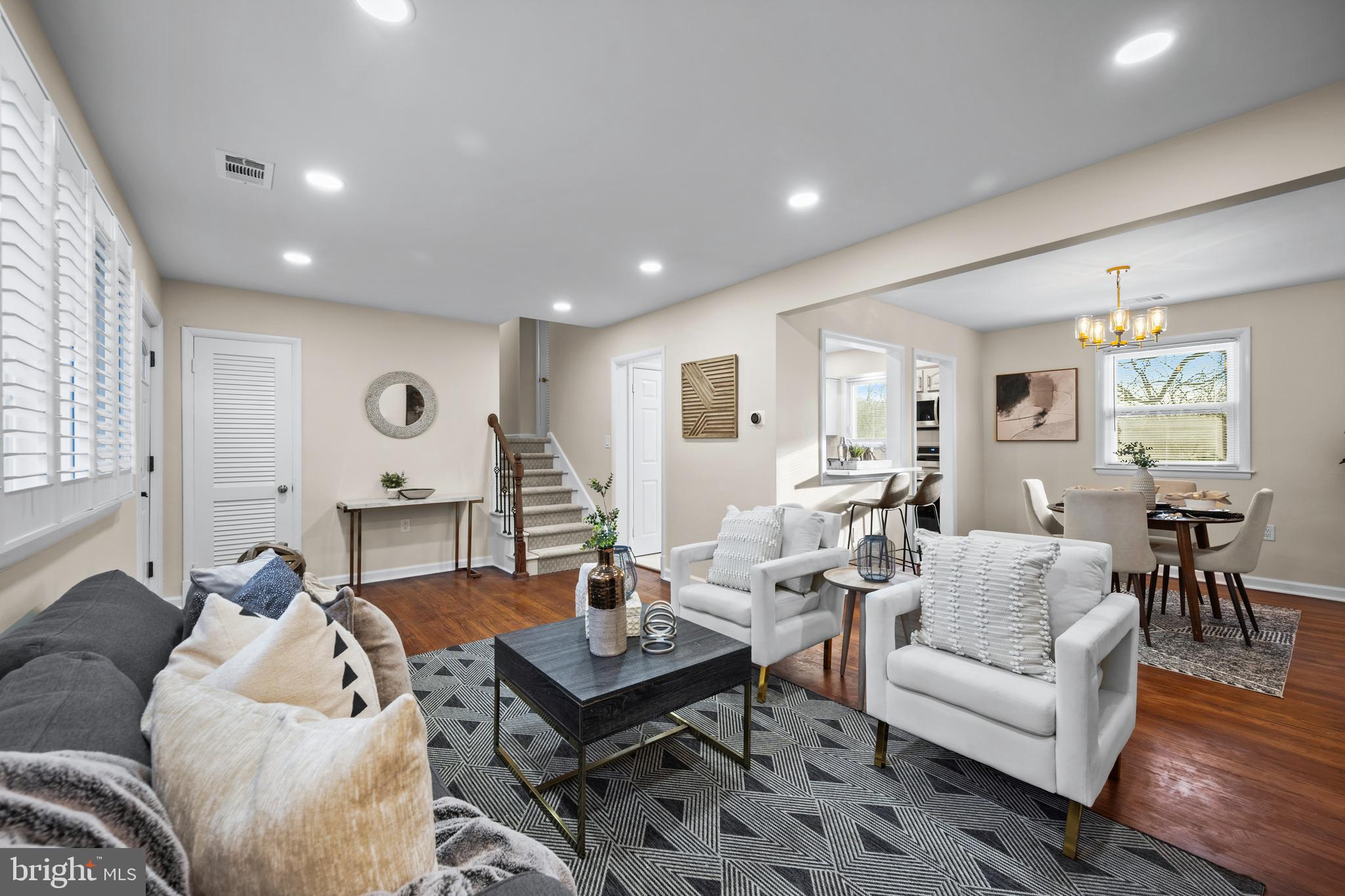 WINDSOR MILL - Residential