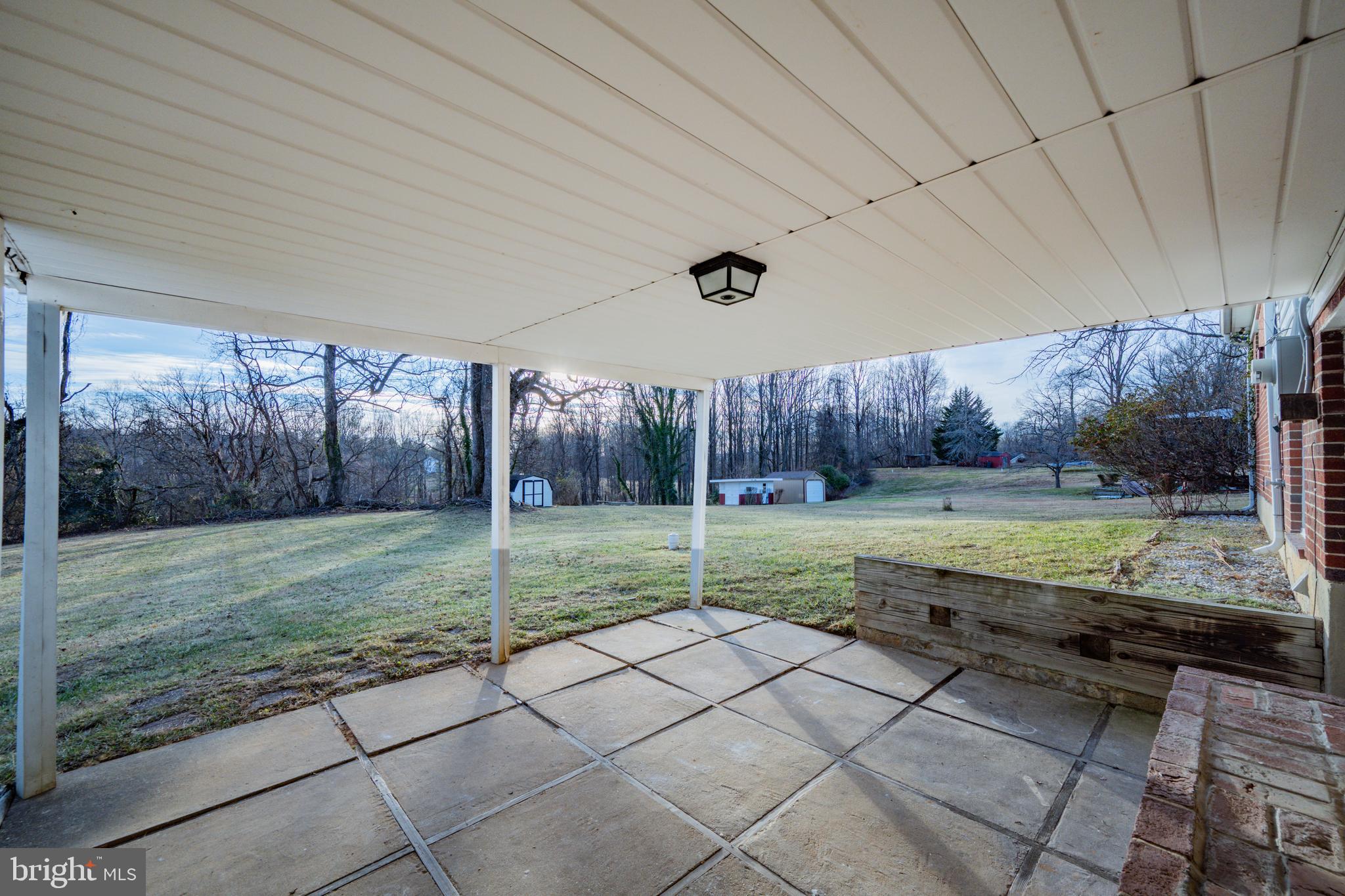 WINDSOR MILL - Residential