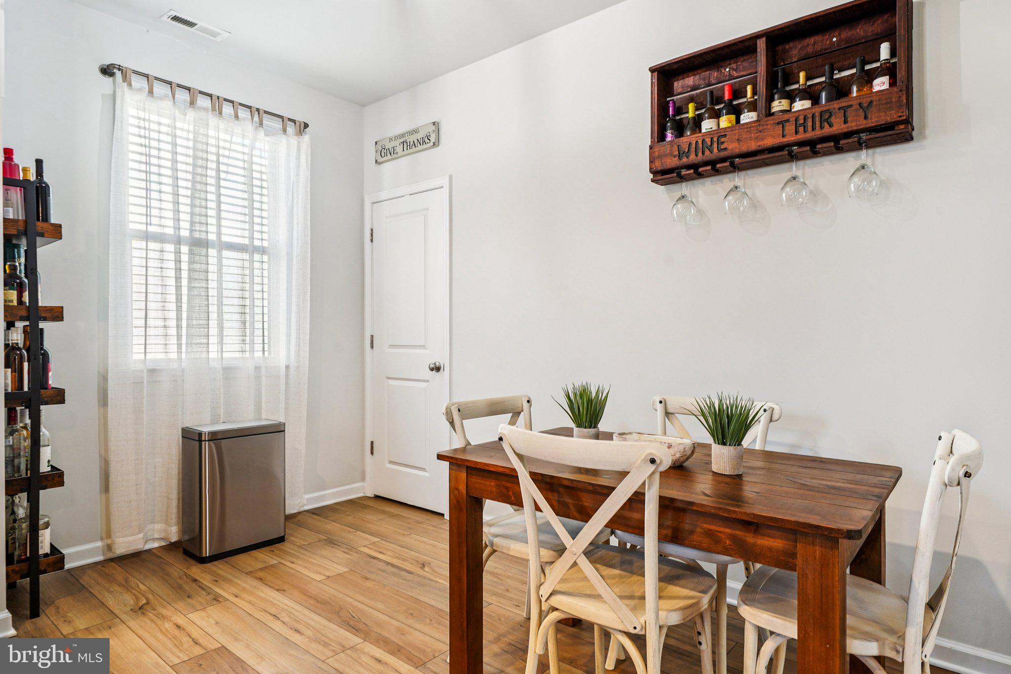 CENTRAL CROSSING - Residential