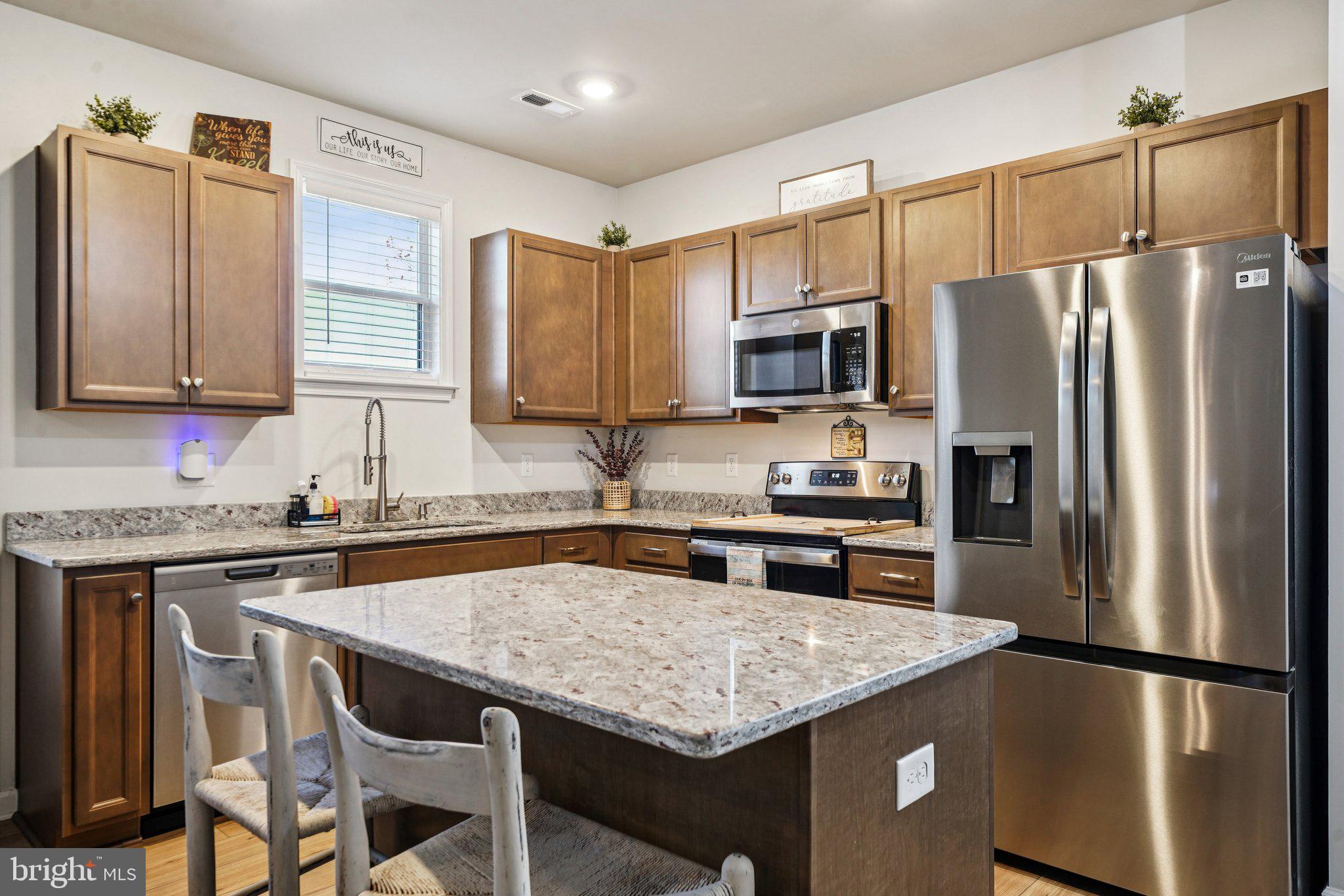 CENTRAL CROSSING - Residential