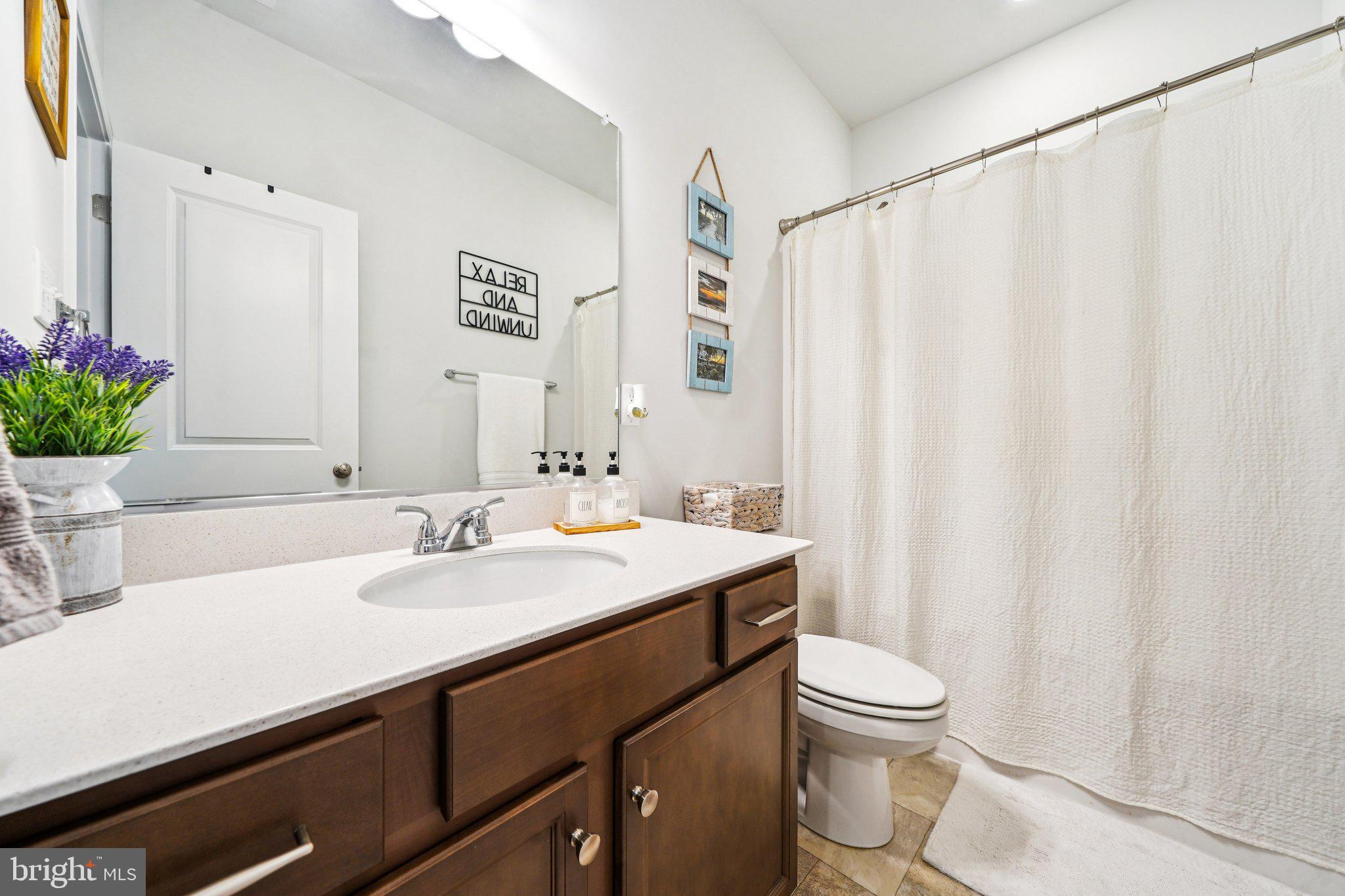 CENTRAL CROSSING - Residential