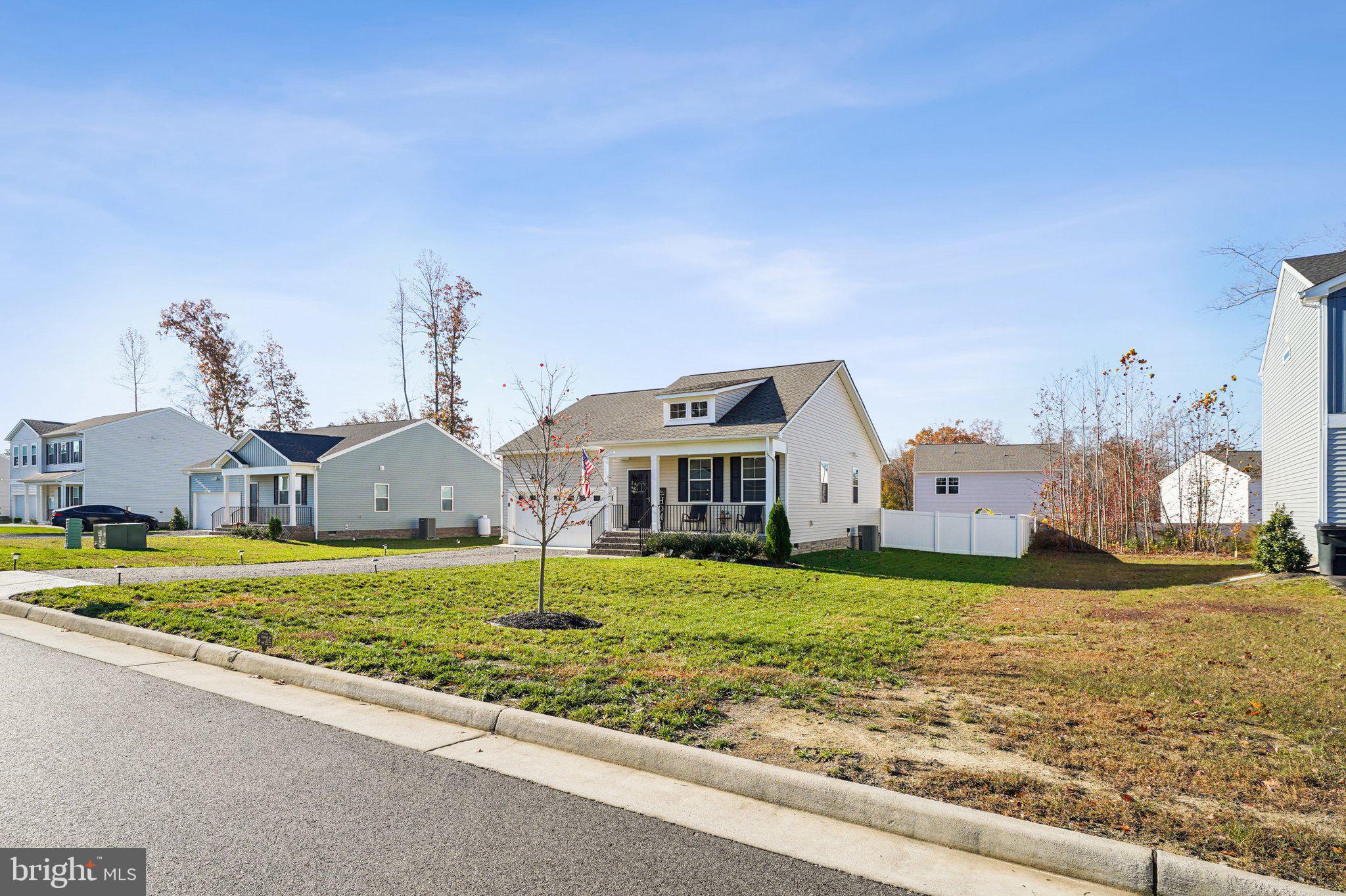 CENTRAL CROSSING - Residential