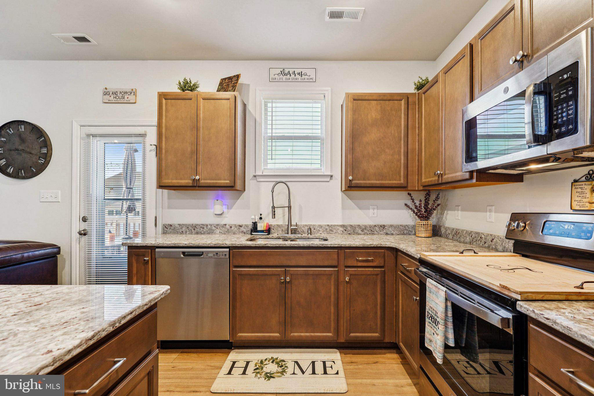 CENTRAL CROSSING - Residential