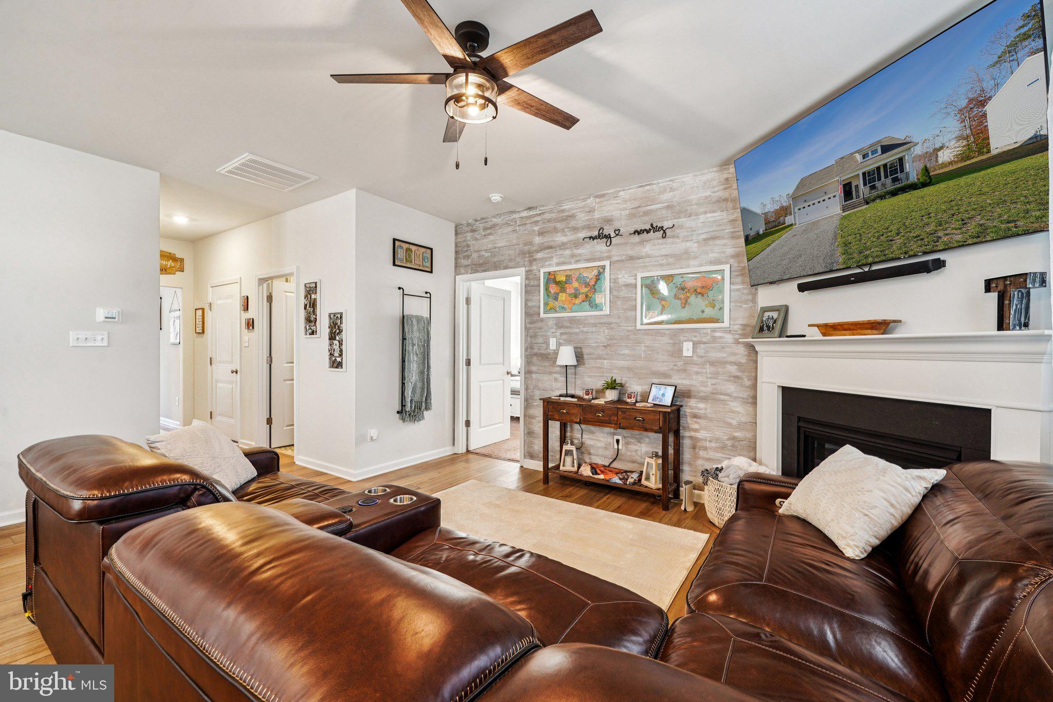 CENTRAL CROSSING - Residential