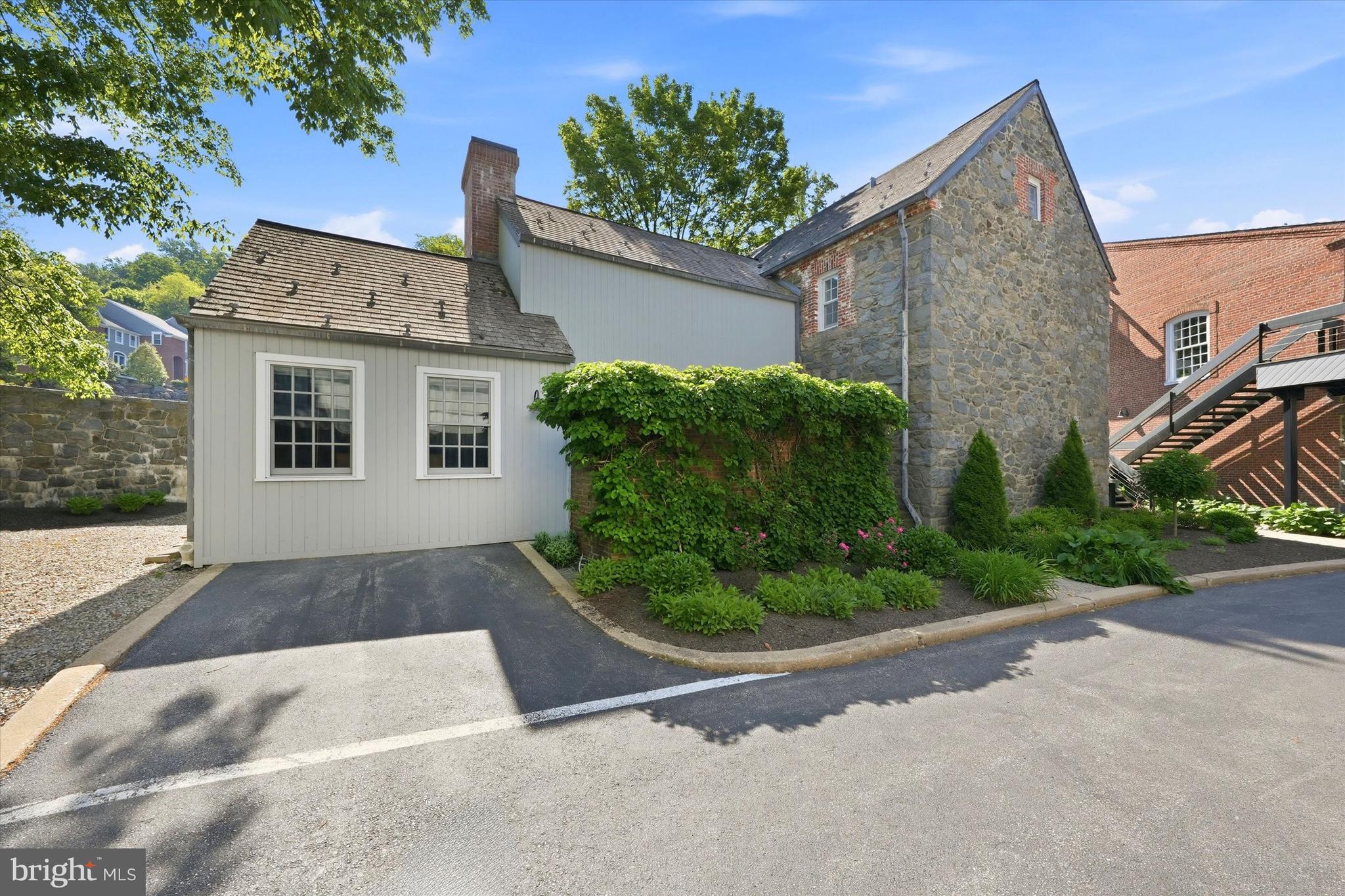 20 S ROCKLAND FALLS ROAD 20