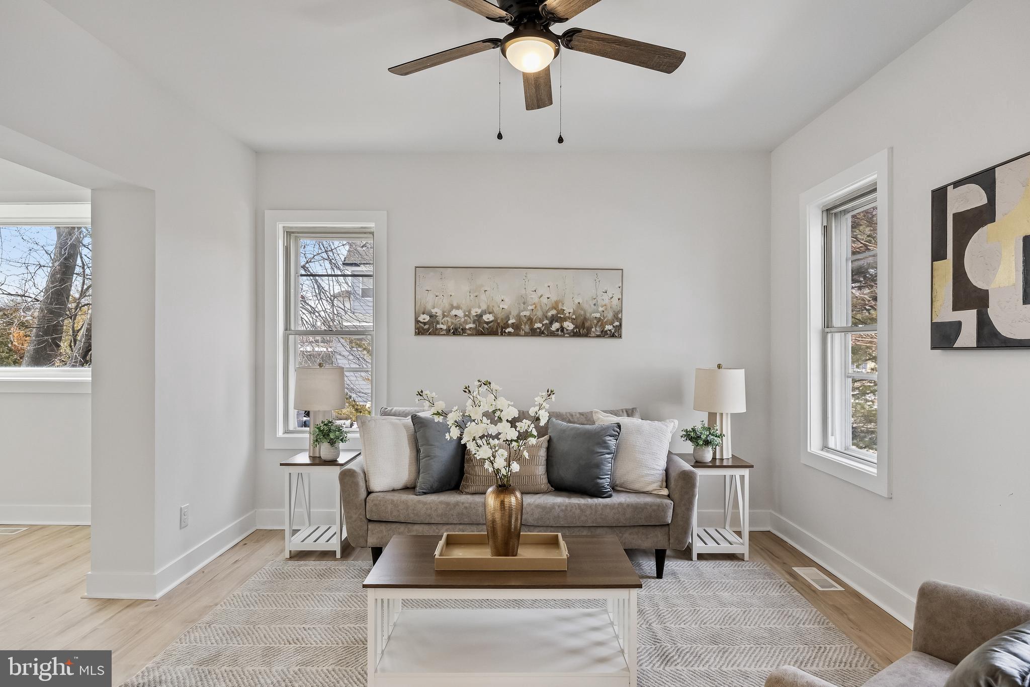 16 W GREENWOOD AVENUE