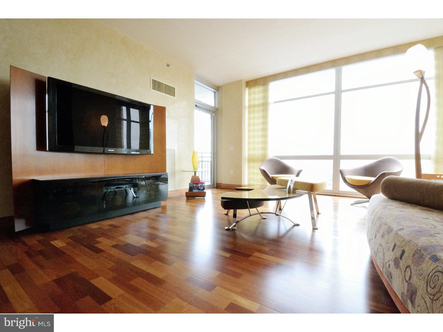 RITTENHOUSE SQUARE - Residential Lease