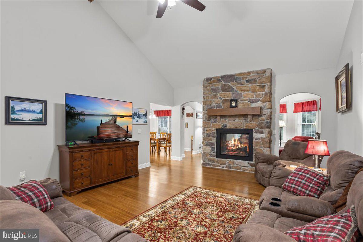 FIELDCREST - Residential