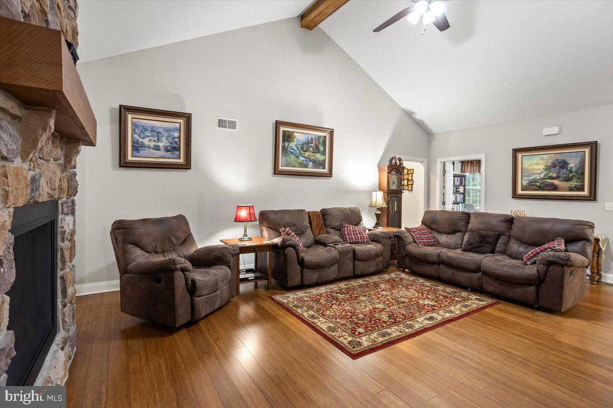 FIELDCREST - Residential