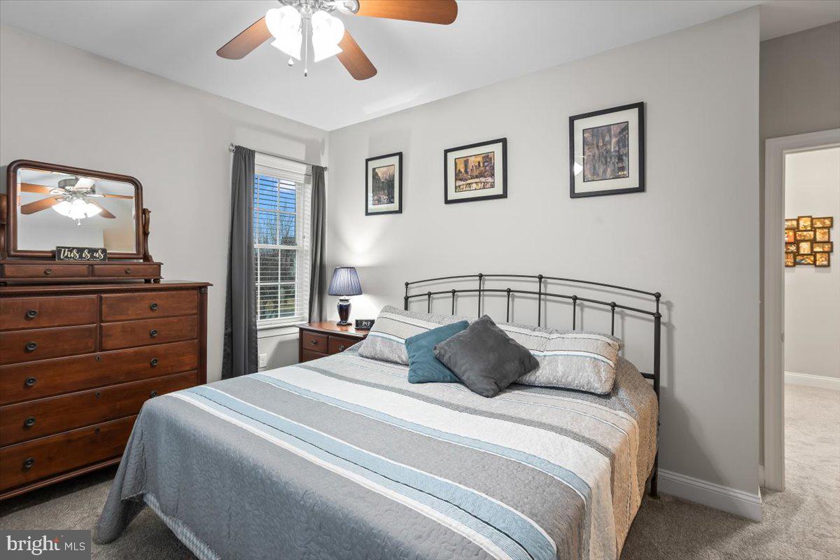 FIELDCREST - Residential