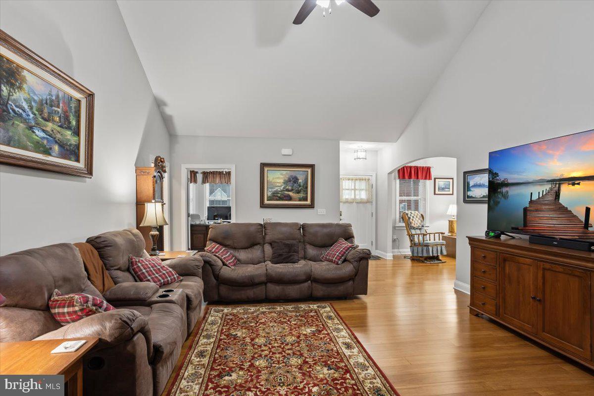 FIELDCREST - Residential