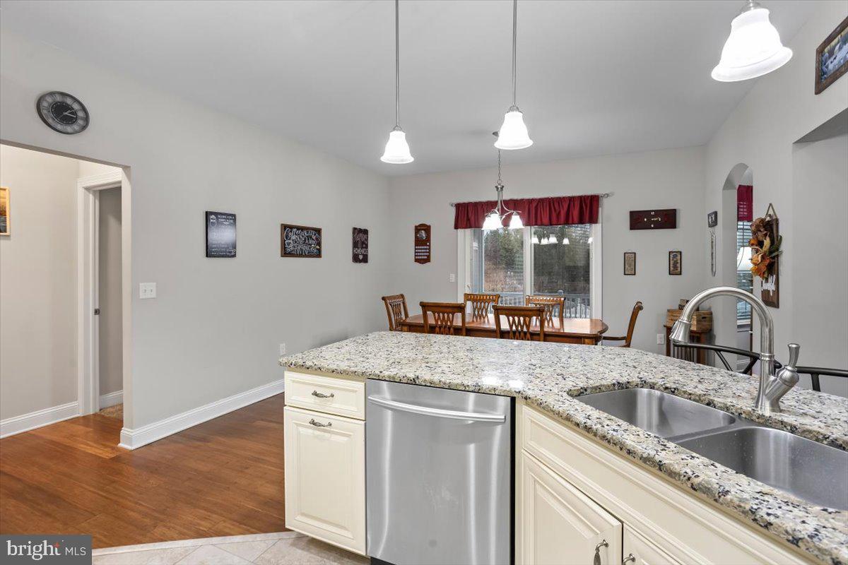 FIELDCREST - Residential