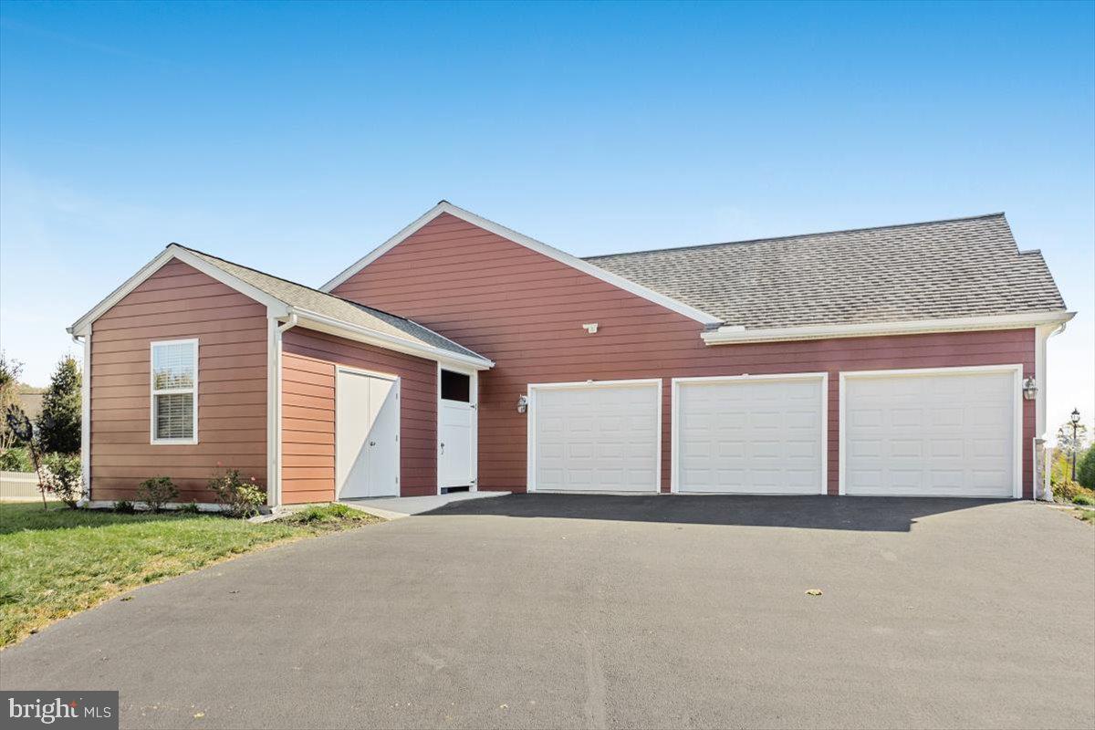 FIELDCREST - Residential