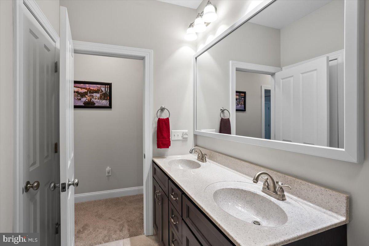 FIELDCREST - Residential