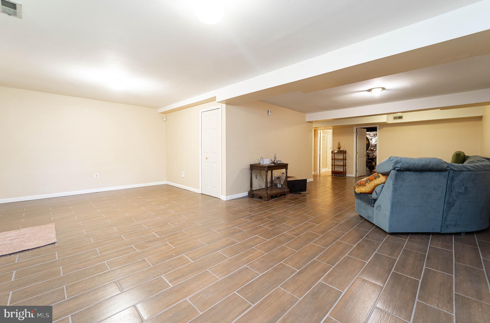 SPRINGDALE - Residential