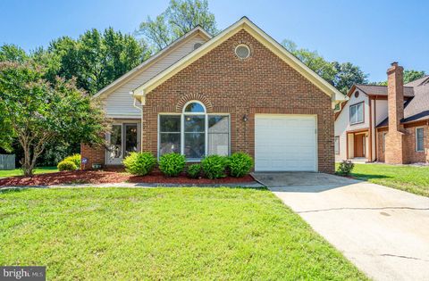 9217 HOBART STREET SPRINGDALE MD 20774