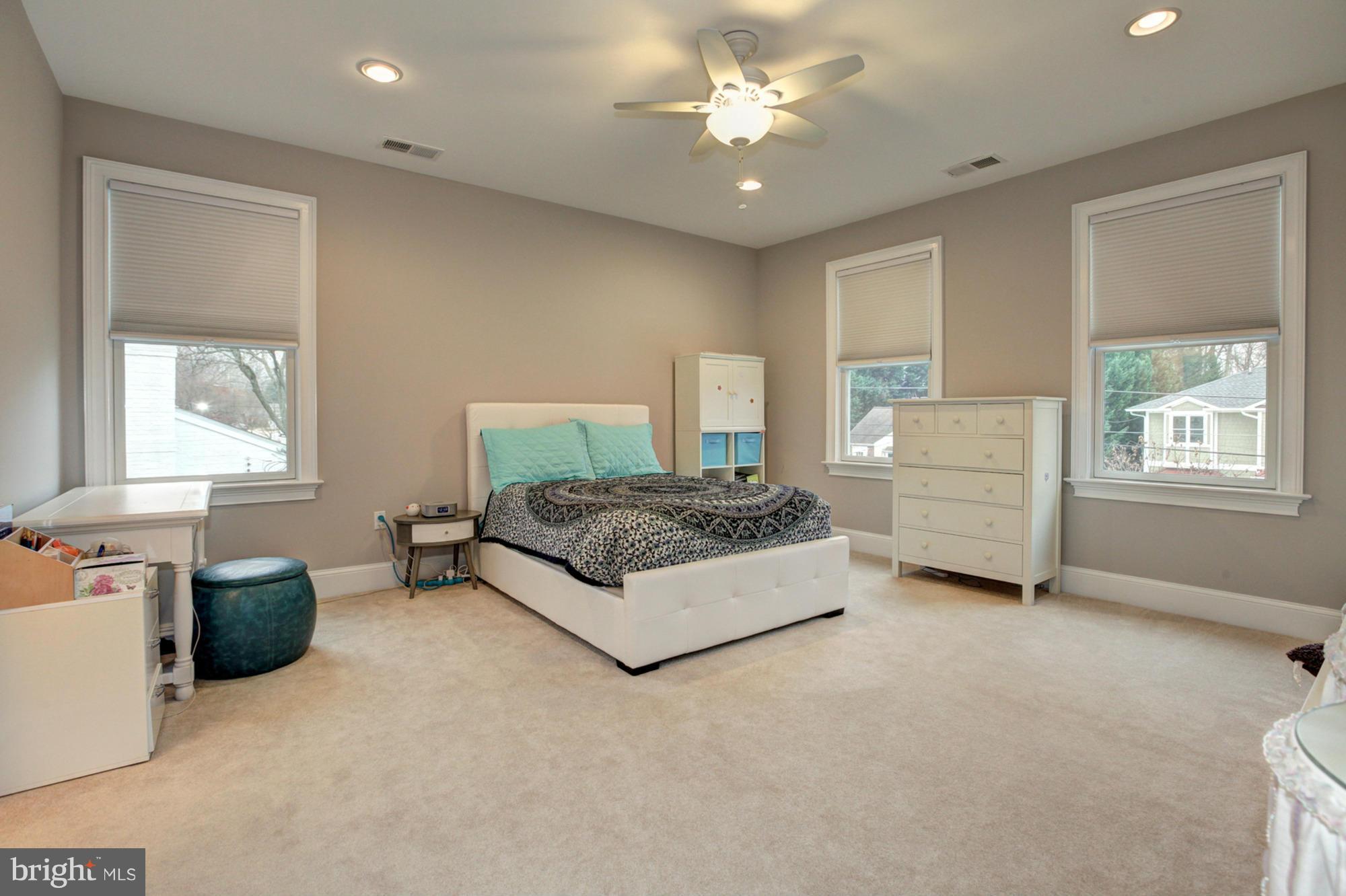 PARKWOOD - Residential